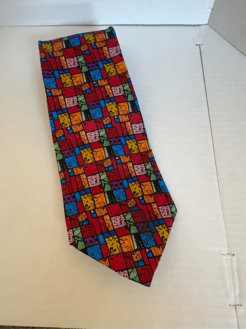 Callaway Gardens Men’s Necktie Multicolor Geometric Abstract